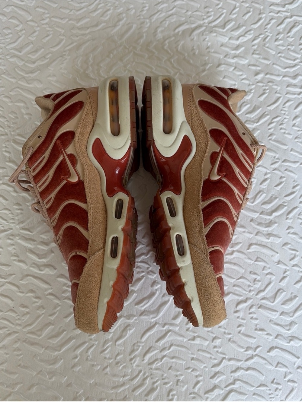 Nike Air Max Plus LX Velvet Dusty Peach Pink Beige AH6788-201 Women's Size 7 - Picture 4 of 9